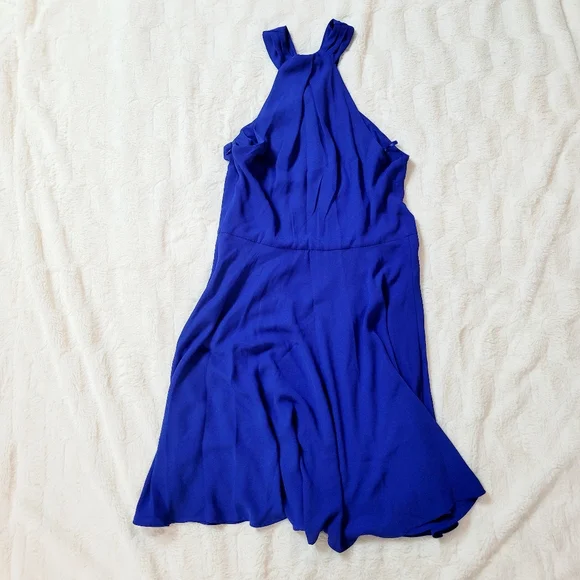 Express | Crossover Dress - Picture 4 of 4